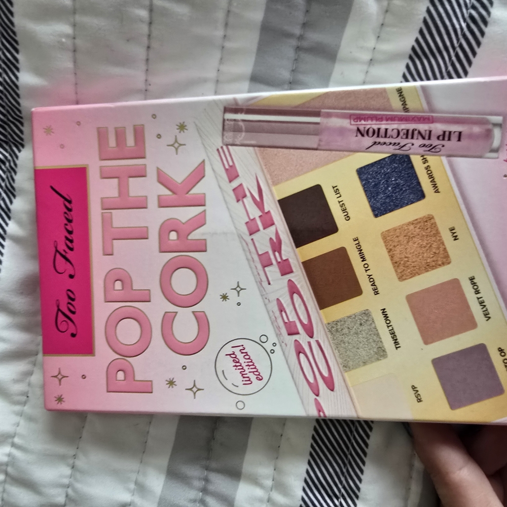 Too Faced Pink and Gold Eyeshadow Palette